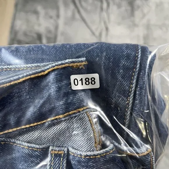 Levi's 501 Jeans Womens W25 L30 Blue Medium Wash Straight Button Fly Classic - Picture 14 of 14